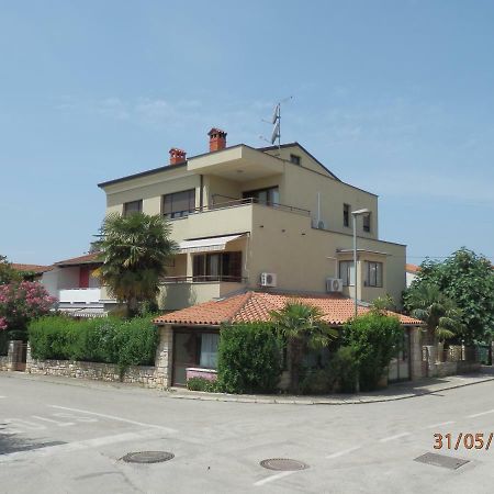 Apartments Alea Rovinj Exterior photo