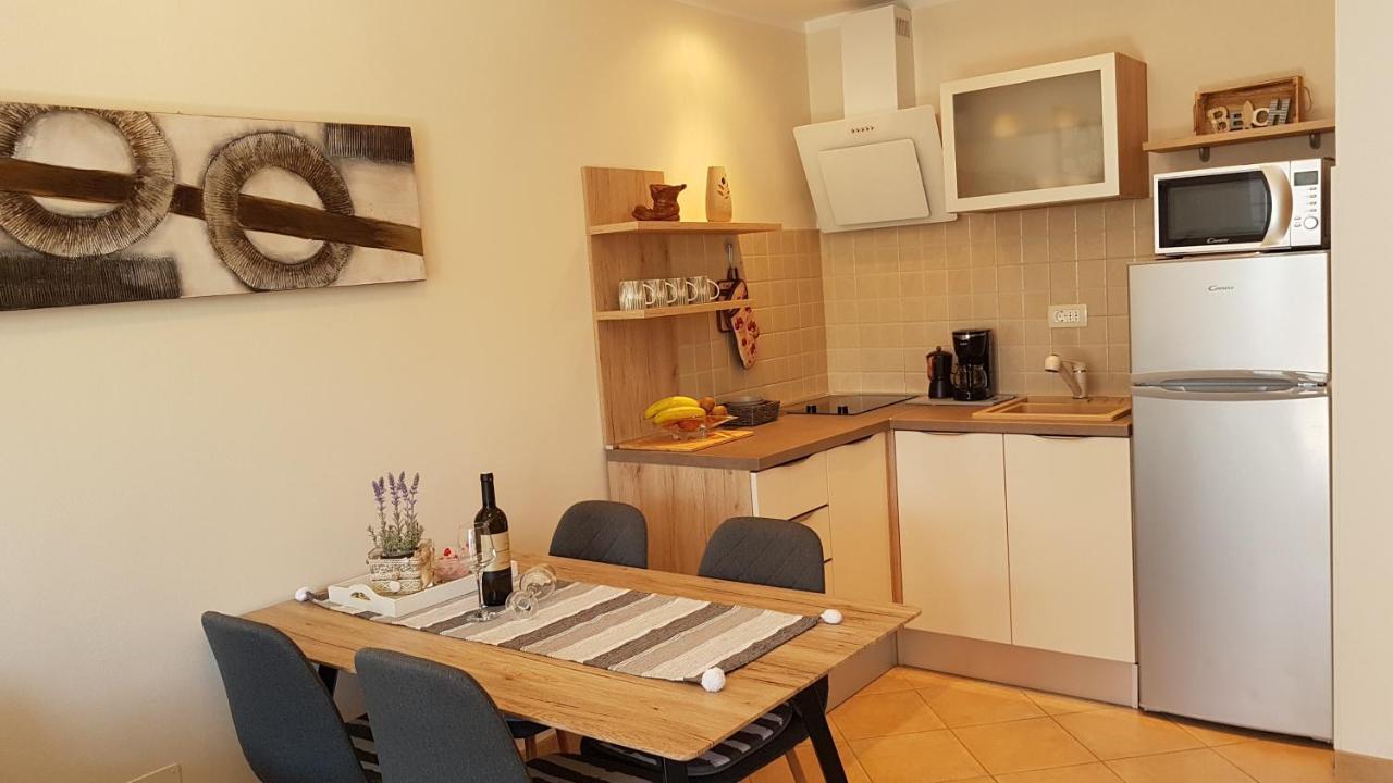 Apartments Alea Rovinj Exterior photo