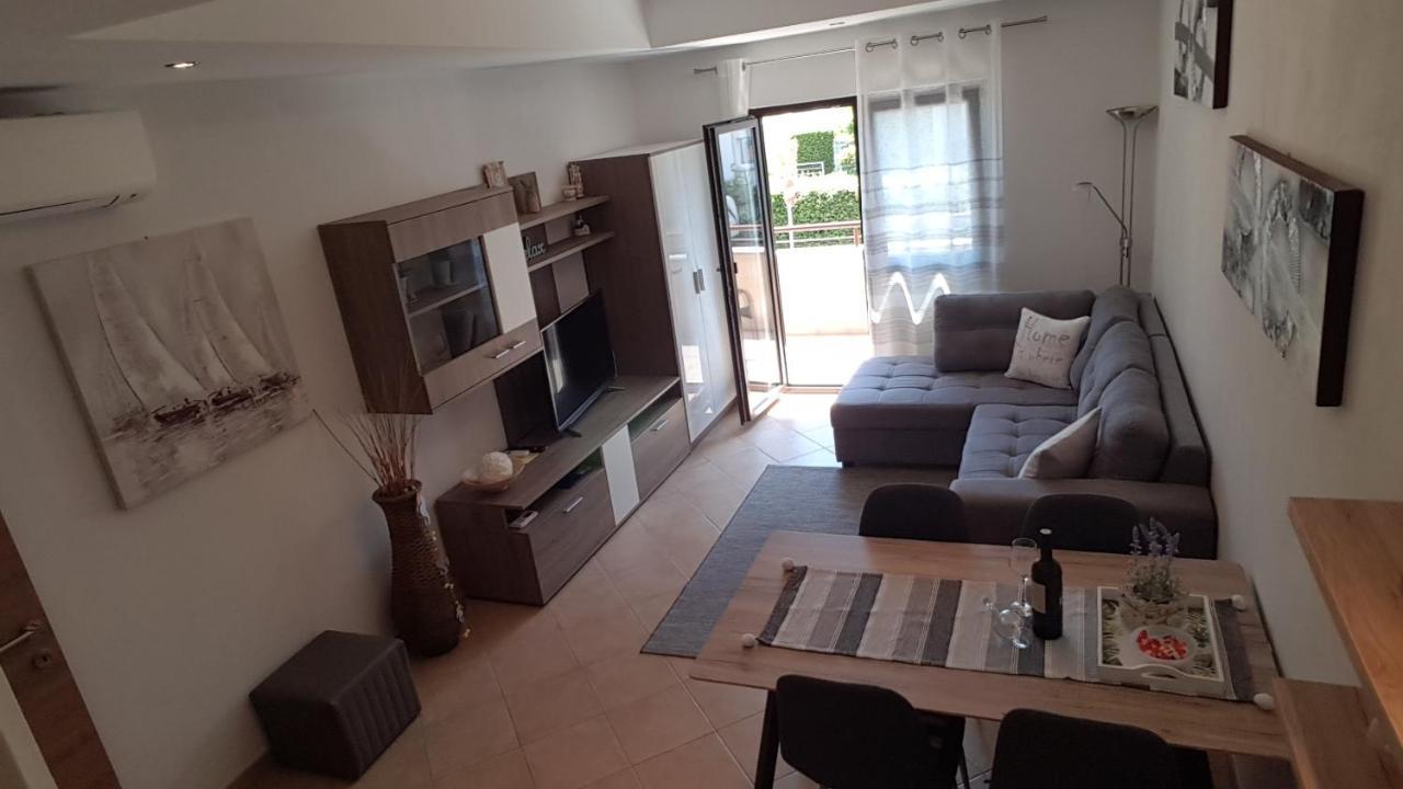 Apartments Alea Rovinj Exterior photo