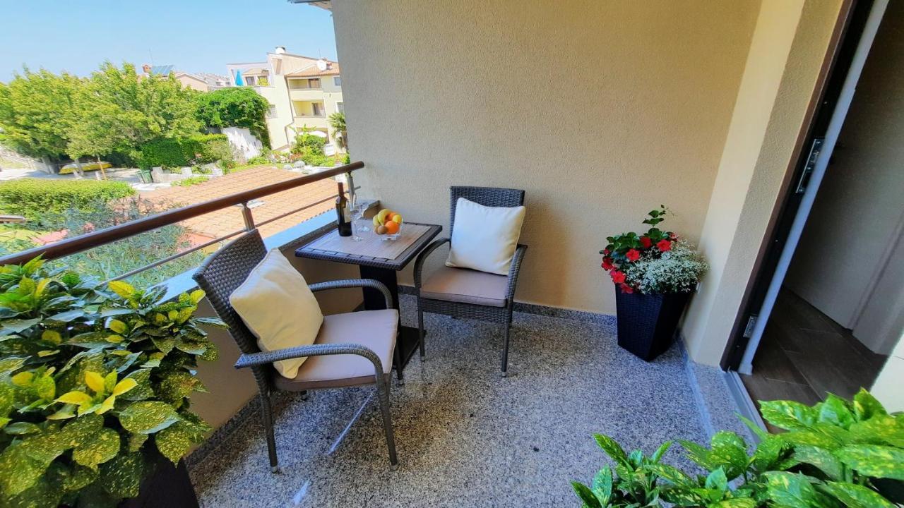 Apartments Alea Rovinj Exterior photo
