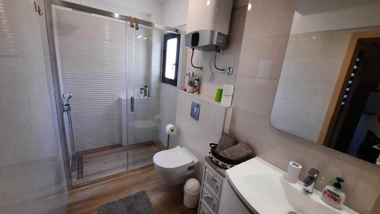 Apartments Alea Rovinj Exterior photo