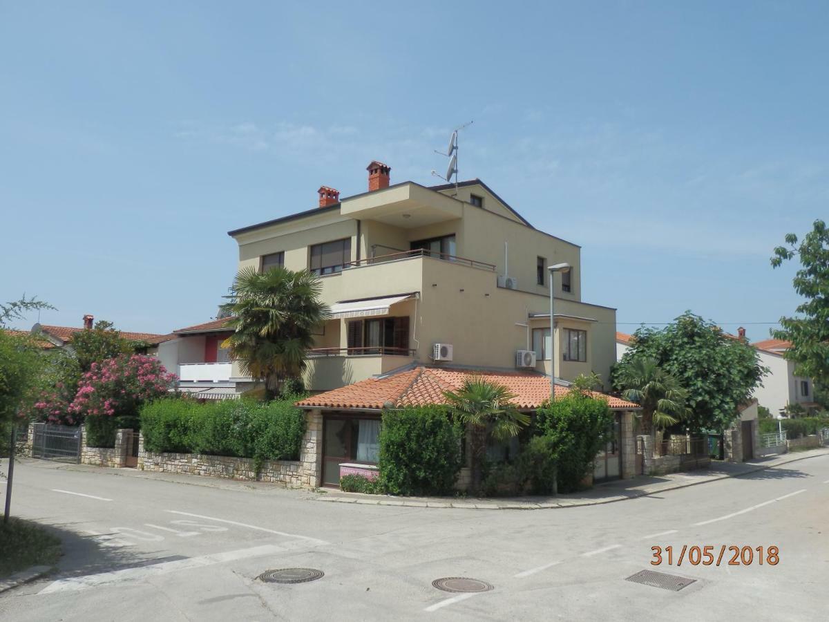 Apartments Alea Rovinj Exterior photo
